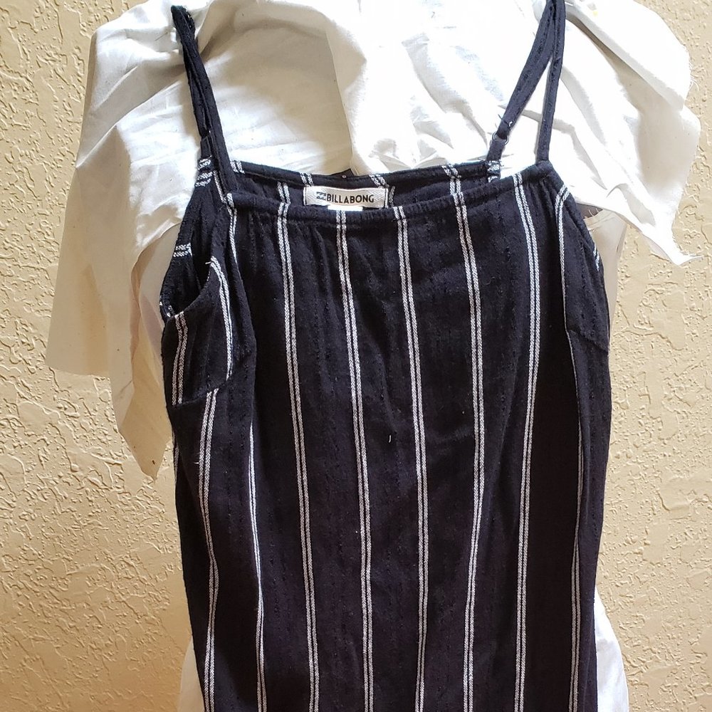 Billabong, Black mini slip dress, adjustable spaghetti straps. Pockets! Size S